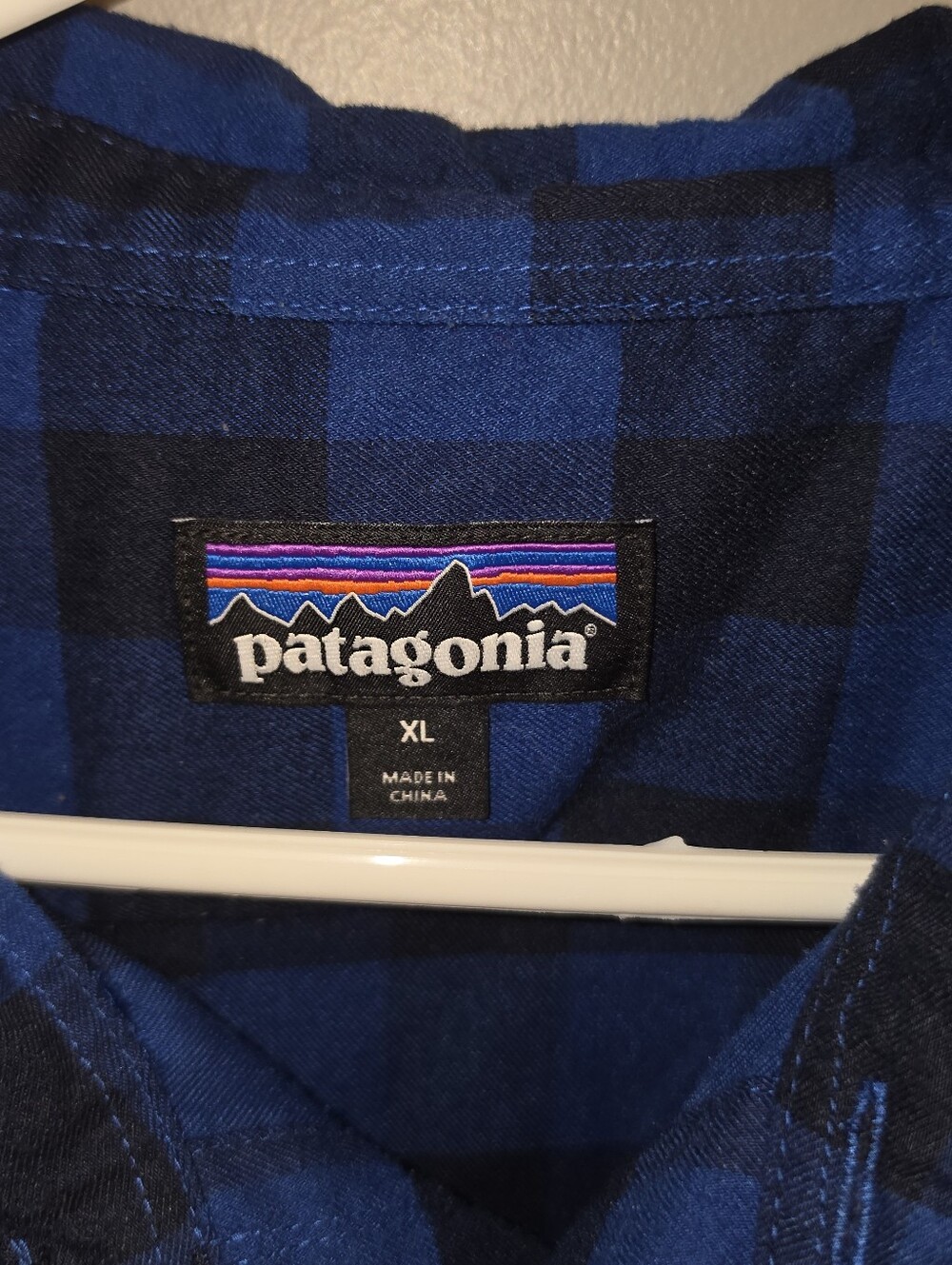 Patagonia Flannel - Picture 2 of 6